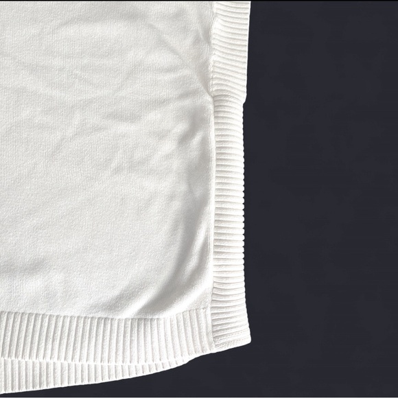 Banana Republic White Knit Turtleneck Poncho Sweater (XS) - Picture 5 of 6